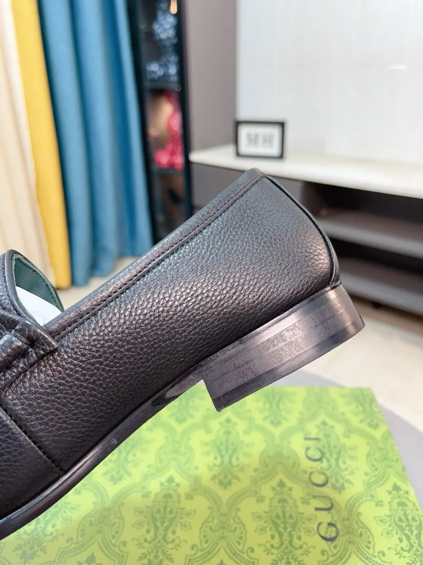 Men's Men's Shoes💰560🌹🌹[GUCCI] Gucci leather shoes are the most popular classic. Synchronized with the official website, the upper is made of Italian first-layer cowhide ➕cowhide lining, with unique brand and unique craftsmanship. Highlighting the hot style of the new year. Stop hesitating, stop wandering, get it now. Number: 38--44